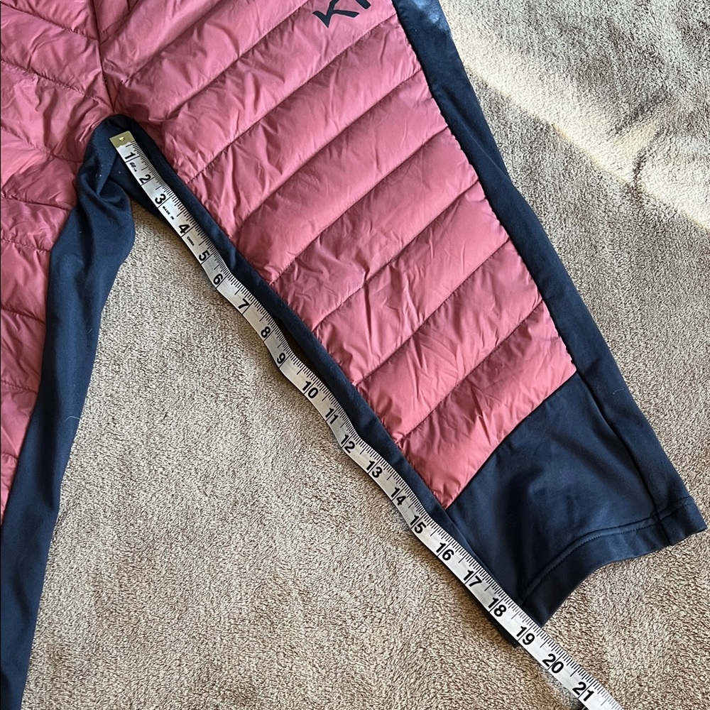EUC - down puffer 3/4 pants - L Kari Traa Eva High Waist Capri - navy/pink - Picture 6 of 11